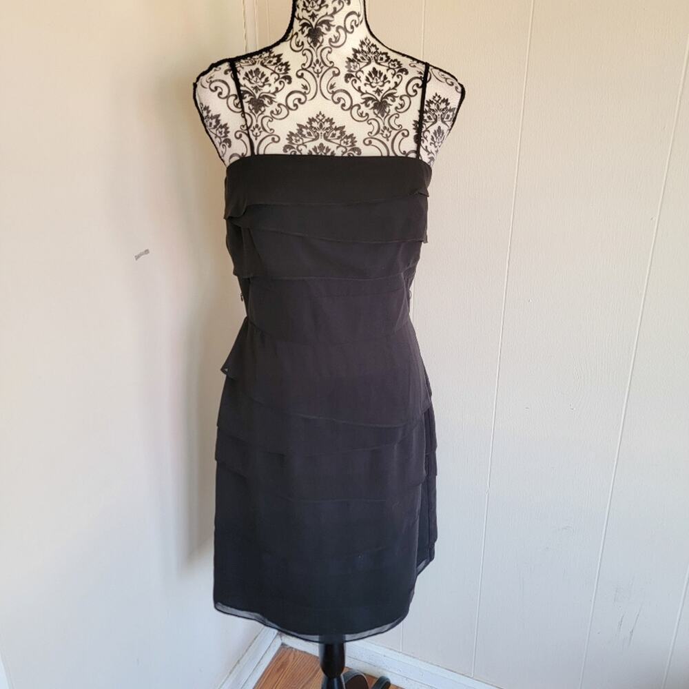 White House Black Market Tiered Chiffon Knee Length Dress